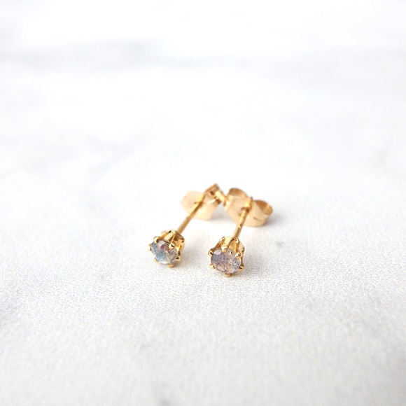 3mm labradorite stud earrings 14k GF - Picture 11 of 11
